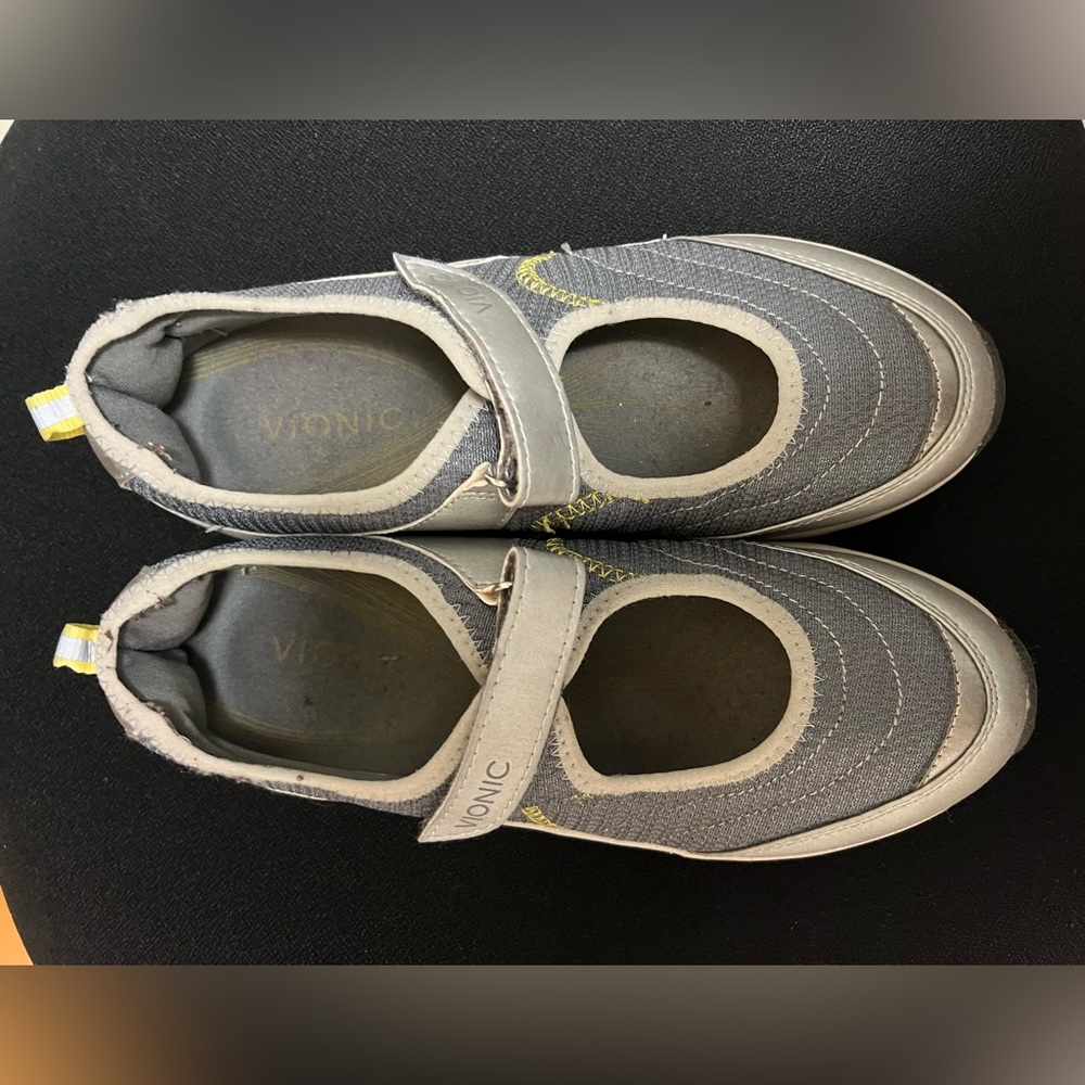 Vionic | 9 Mary Jane Flats Action Sunset Gray Silver Sporty Sneakers Com…